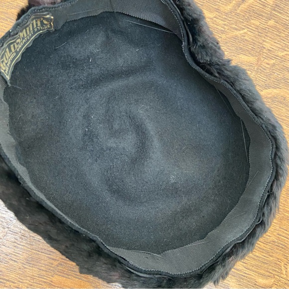 VINTAGE GOLDSMITHS MEMPHIS BLACK FELT FAUX FUR CONTEMPORARY 80s 70s FANCY HAT - Picture 13 of 13